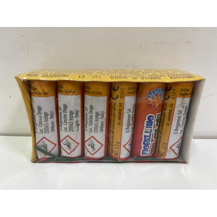 Vendita online ARTICOLI VARI F2 FIORELLINO TRE COLORI F2 costo  4,90 €  spedizione in 2-3 giorni