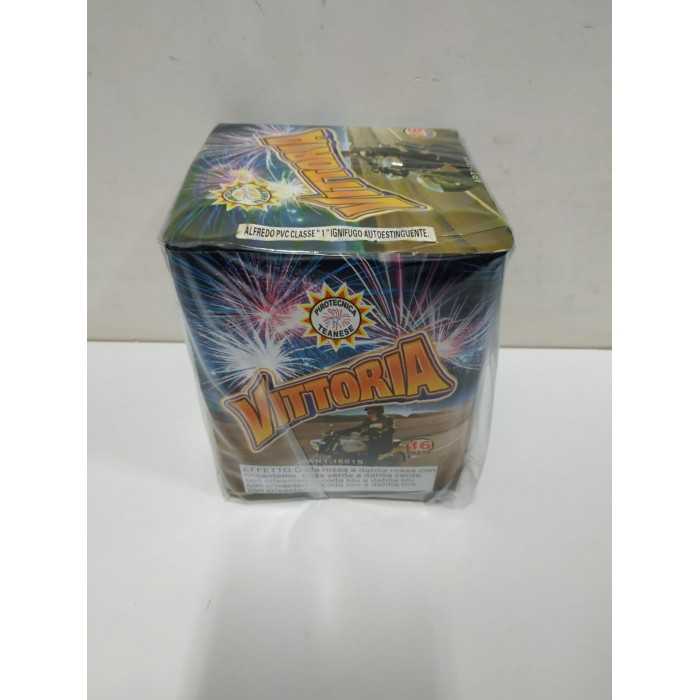 Vendita online Fuochi D'Artificio F2 VITTORIA 16 COLPI costo  12,90 €  spedizione in 2-3 giorni