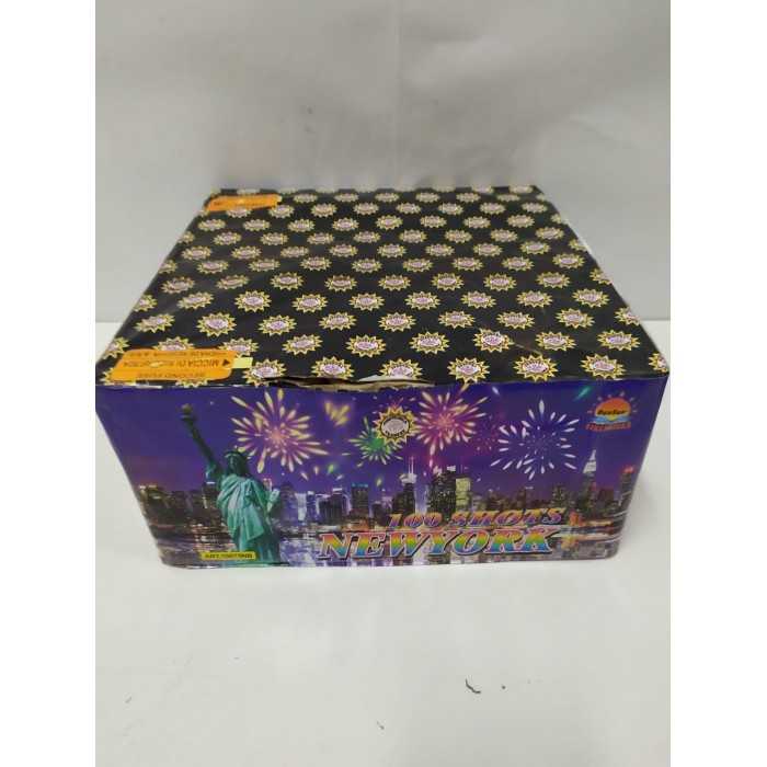 Vendita online Fuochi D'Artificio F2 NEWYORK - 100 COLPI costo  36,90 €  spedizione in 2-3 giorni