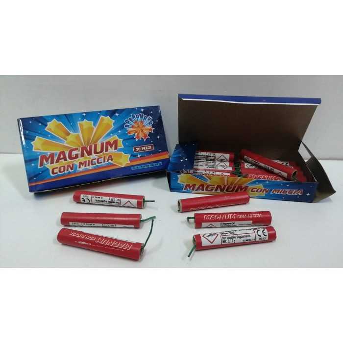 Vendita online ARTICOLI VARI F2 MAGNUM CON MICCIA costo  4,90 €  spedizione in 2-3 giorni